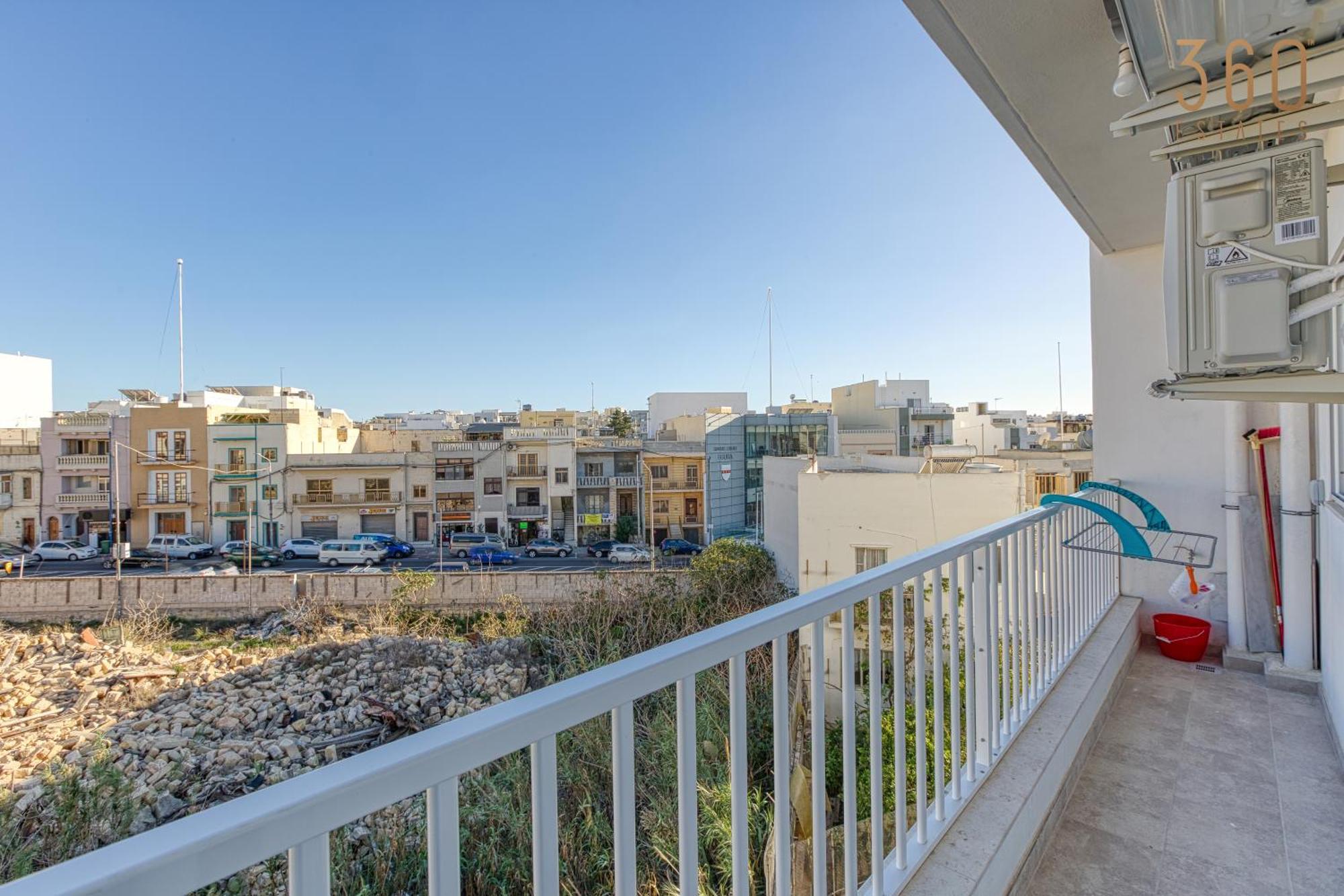 Spacious & Cosy 3Br Apt With Private Balconies By 360 Estates Apartment Fgura Exterior photo